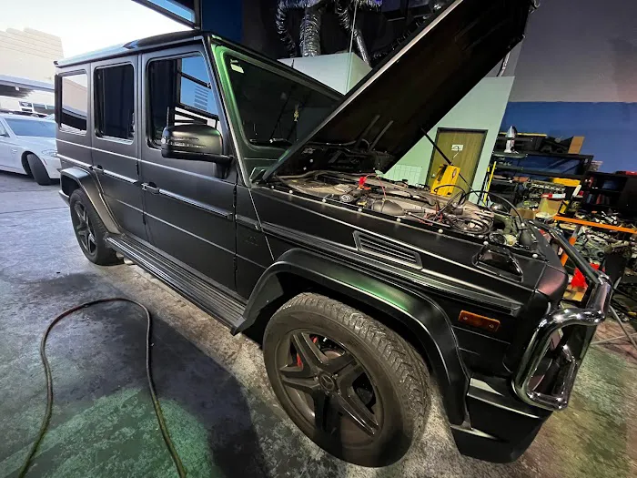 Euro Zone - Audi - BMW - Porsche - VW - Mini Cooper - Mechanic Shop 3