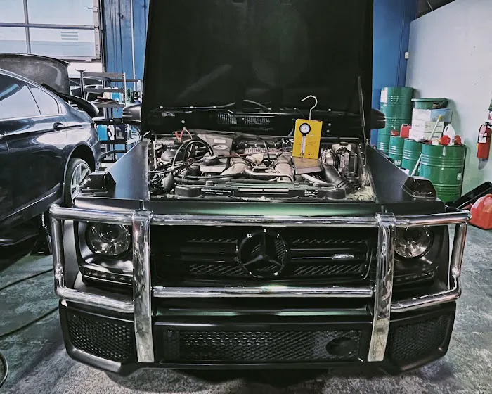 Euro Zone - Audi - BMW - Porsche - VW - Mini Cooper - Mechanic Shop 4