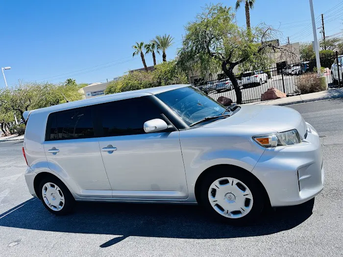 Flores window tinting 2