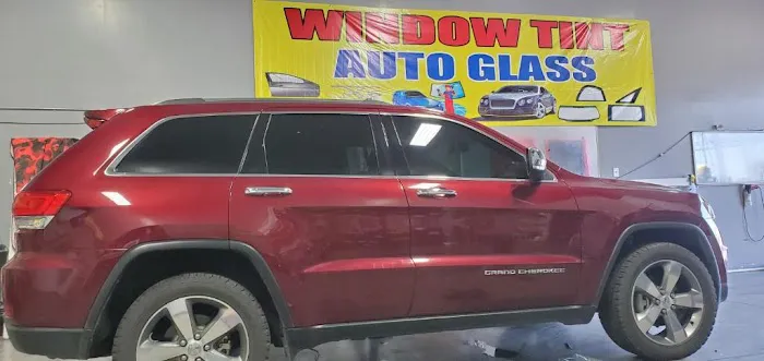El Champion Window Tint & Auto Glass 9