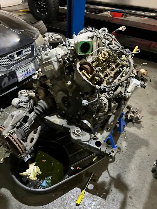 Apex Autoworks 0