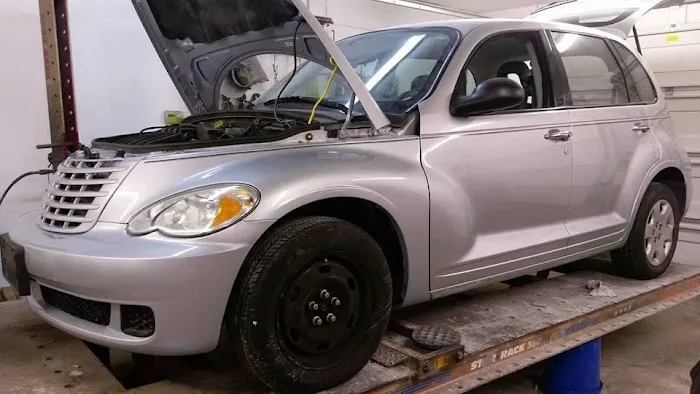 Roch’s auto body 0