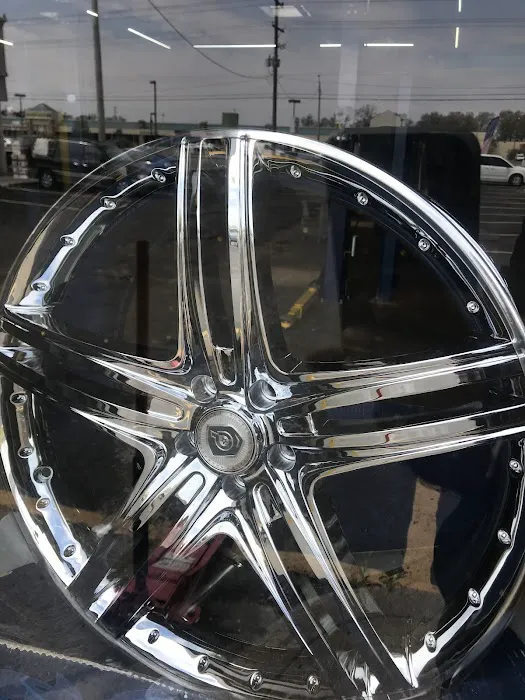 Tire Max-On 1