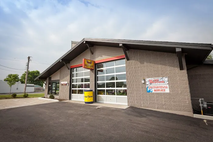 Hawks Auto & Cycle Service Center 9