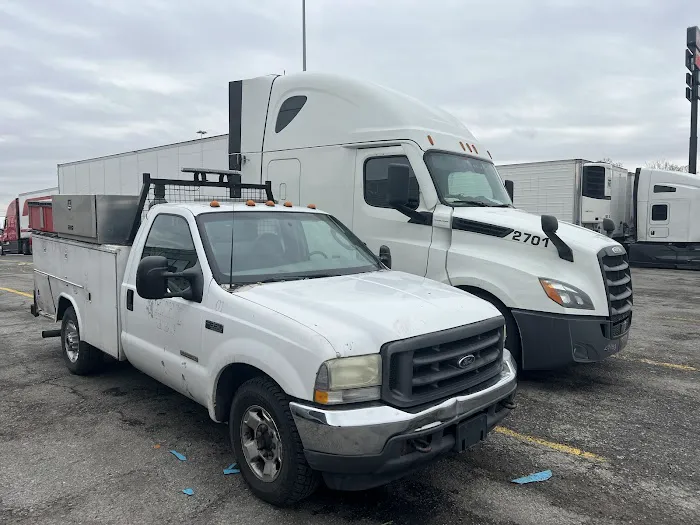HFS Mobile Truck and Tire Repair 2