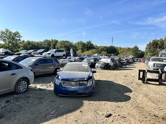 D+S Auto Salvage 1