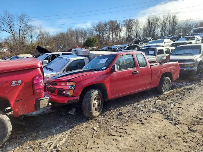 D+S Auto Salvage 8