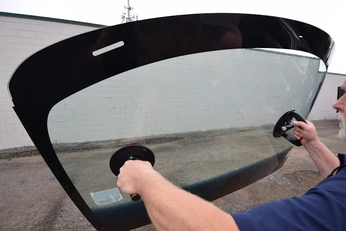 Auto Glass Discounters 0