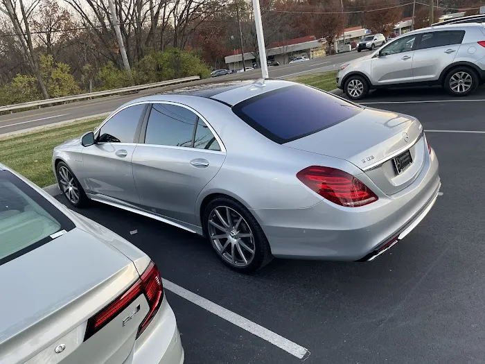 Mercedes-Benz Service 4