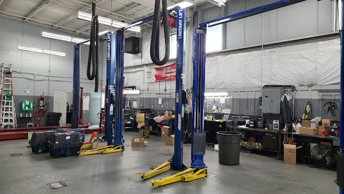 Jeff Wyler Kings Nissan Service 4