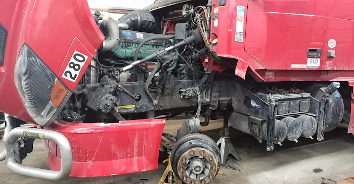 UNIVERSAL TRUCK & TRAILER REPAIR SHOP 9