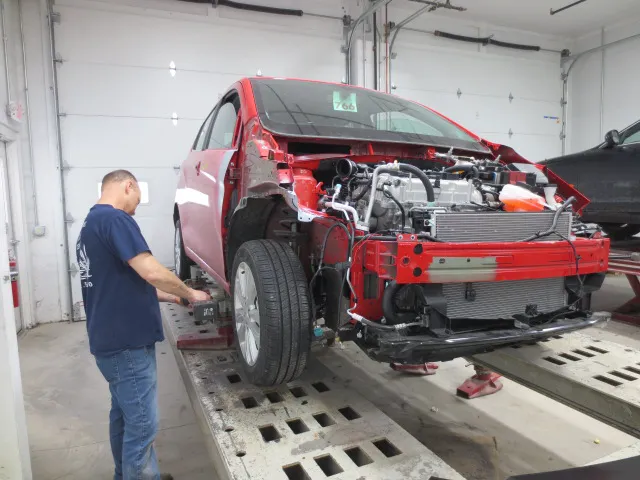 Mike Castrucci Rivers Edge Collision Center 4
