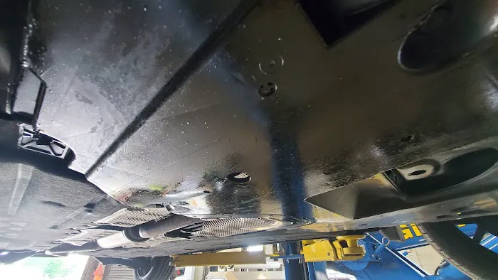 Valvoline Instant Oil Change 1