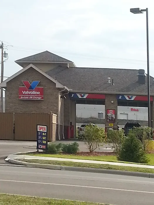 Valvoline Instant Oil Change 6