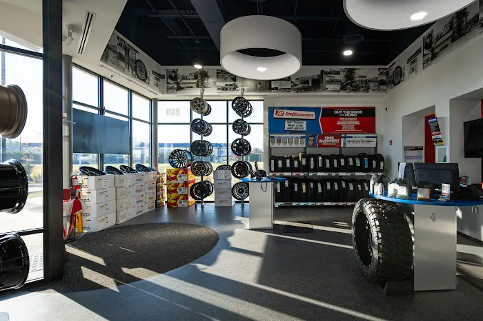 Tire Discounters 3