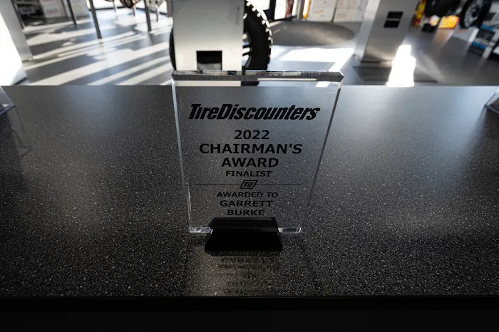 Tire Discounters 1