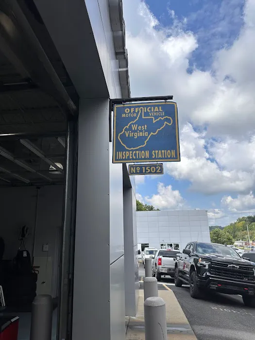 Harry Green Chevrolet Service 4