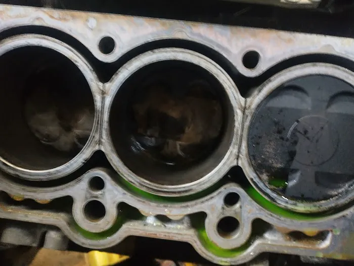 RcR Automotive Repair 8