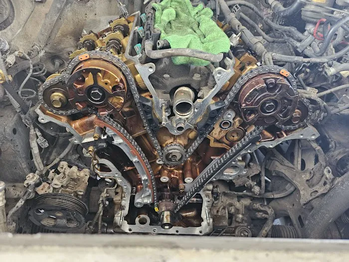 Manuel's Auto Repair 2