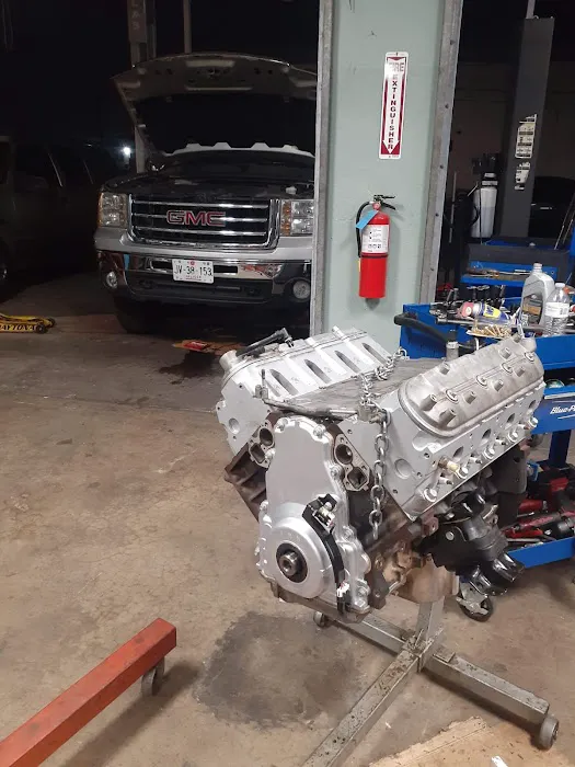 Manuel's Auto Repair 7