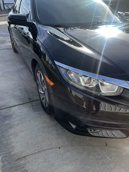 Islas Auto Body 4