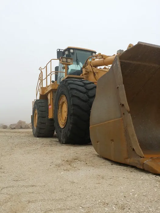 BORDER TIRE 5