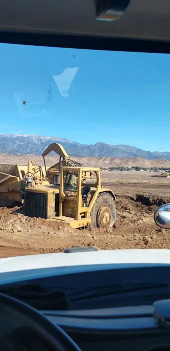 BORDER TIRE 6