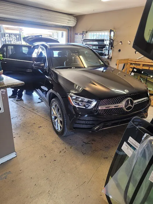WestCoast Auto Glass 2