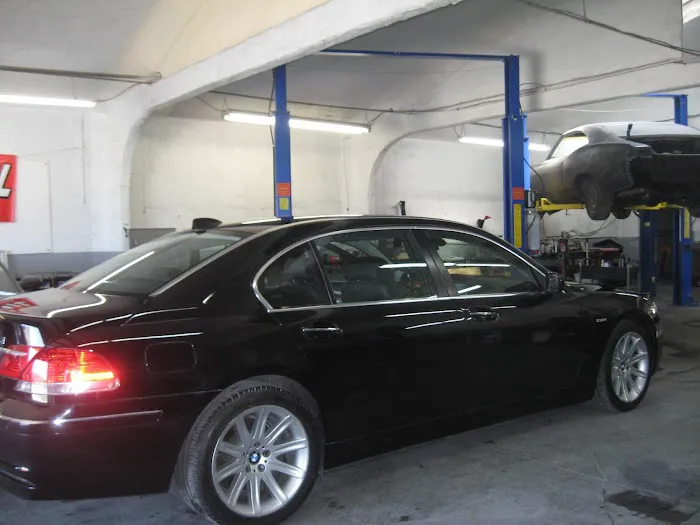 San Diego Auto Repair & Collision 9