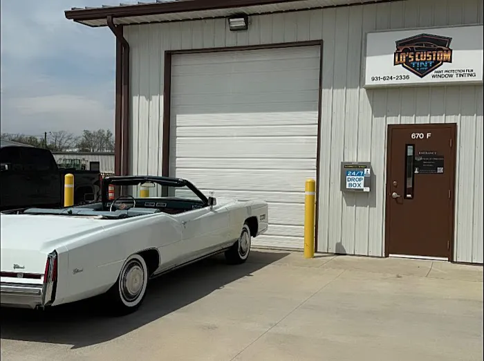 Lo's Custom Tint, PPF and Ceramic Coatings of Clarksville 4