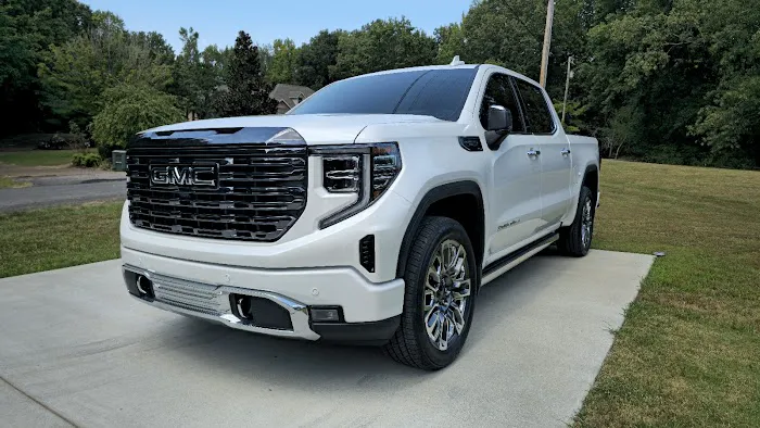 Lo's Custom Tint, PPF and Ceramic Coatings of Clarksville 0