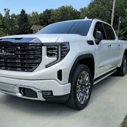 Lo's Custom Tint, PPF and Ceramic Coatings of Clarksville ico