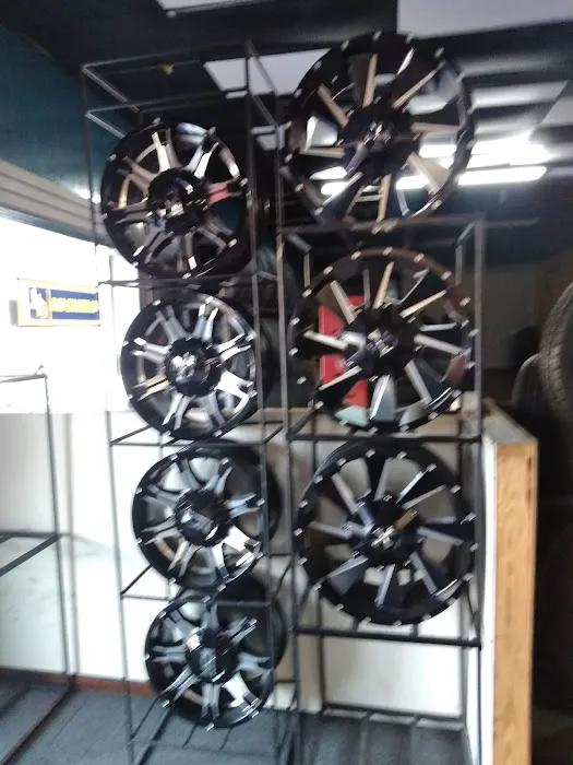 Estrada Tire Shop 8