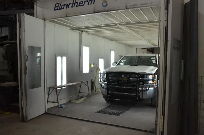Personal Touch Collision Center 7