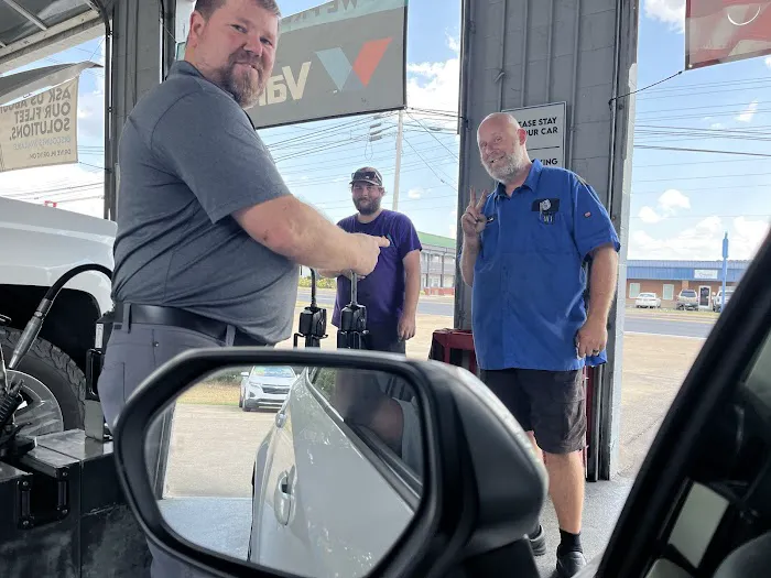 Strickland Brothers 10 Minute Oil Change 4