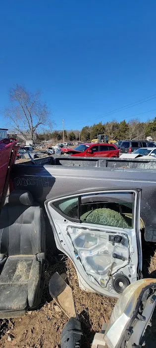 Manus Road Auto Salvage 5
