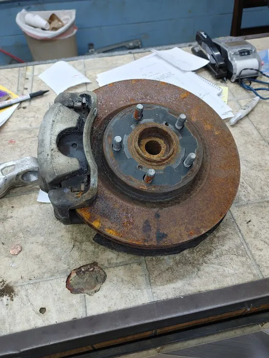 Flat Rock Auto Parts & Salvage 7
