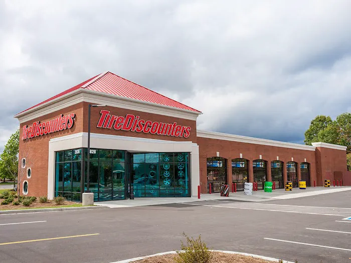 Tire Discounters 4