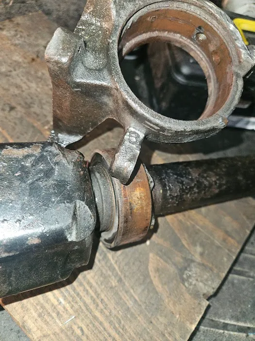 (C.A.R.S) Carter Automotive Repair services. 7