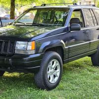 (C.A.R.S) Carter Automotive Repair services.