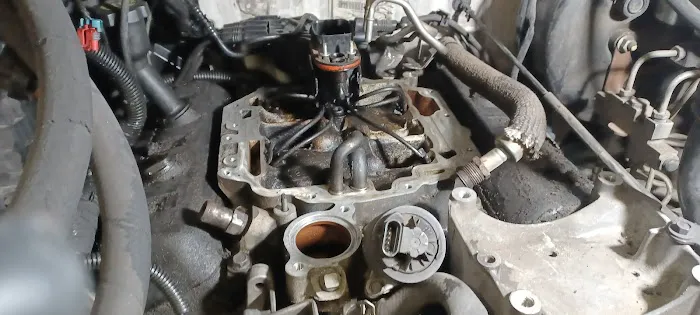 (C.A.R.S) Carter Automotive Repair services. 5