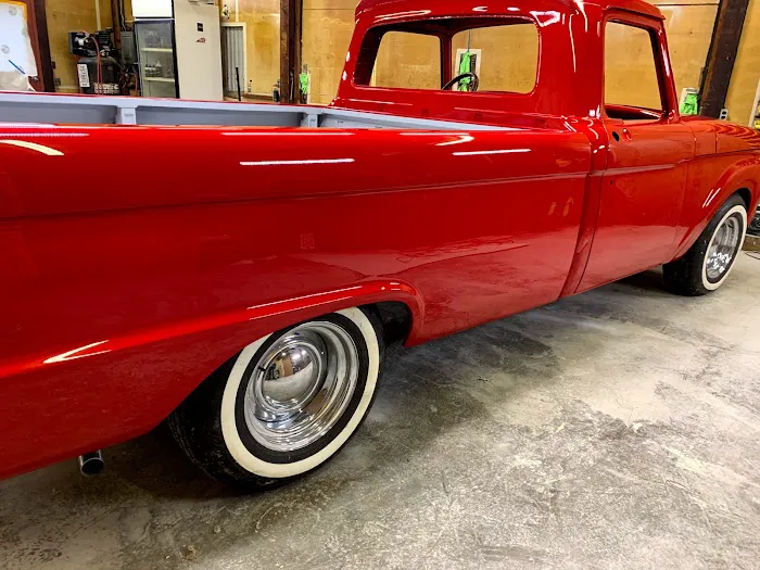 Taylor's Colors Paint & Body Shop 7