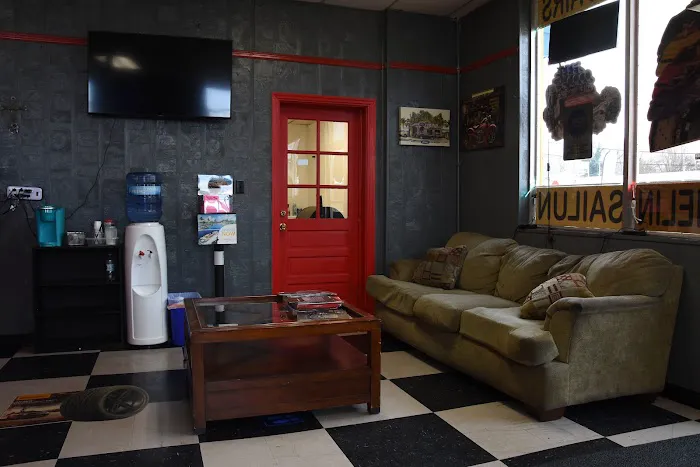 Sam's Tire & Auto Service 3
