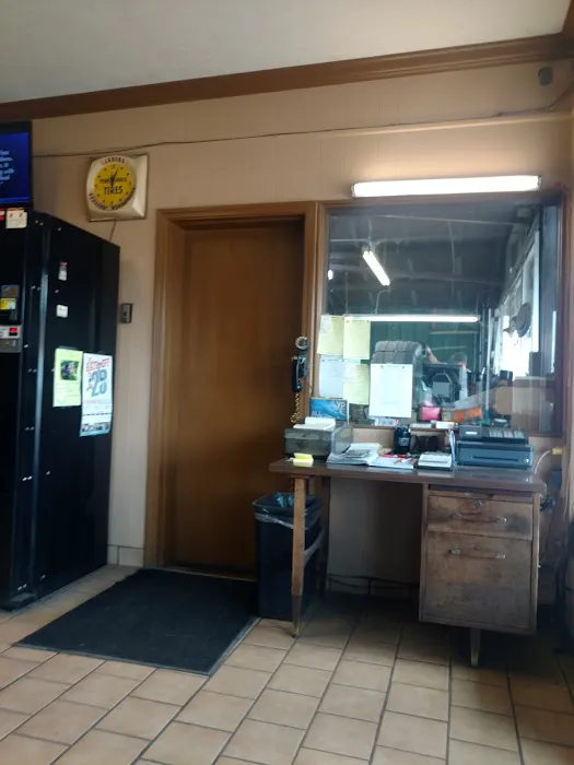 Landers Tire 2