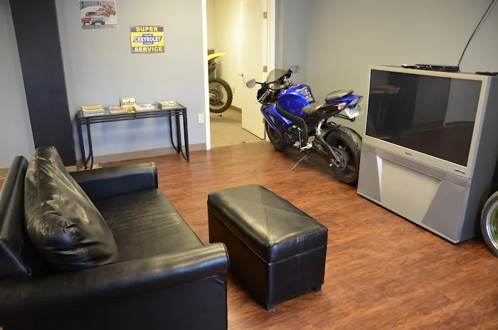 Perry's Auto & Diesel Repair 2