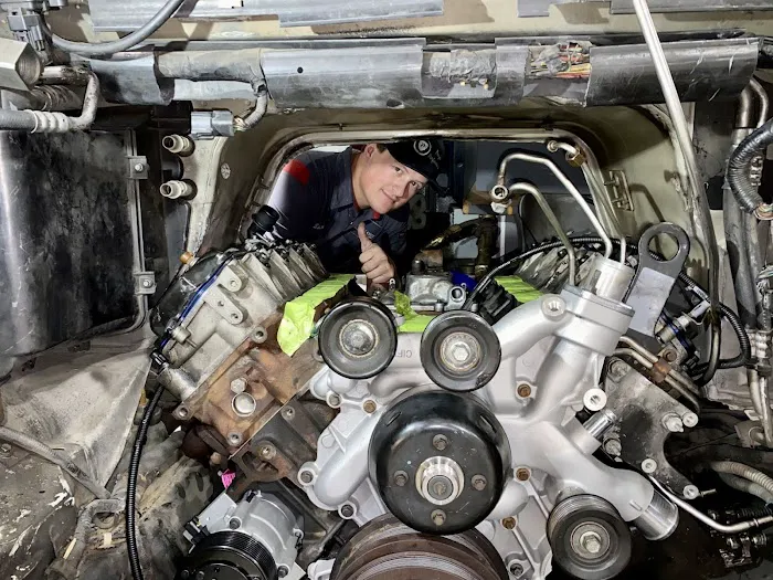 Perry's Auto & Diesel Repair 9