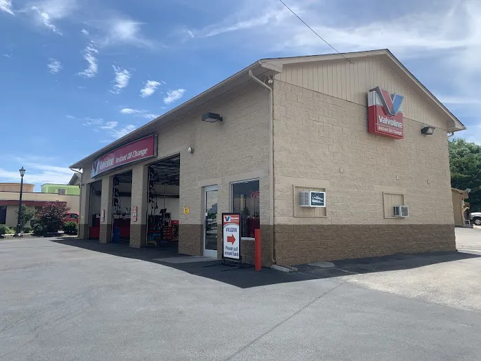 Valvoline Instant Oil Change 9