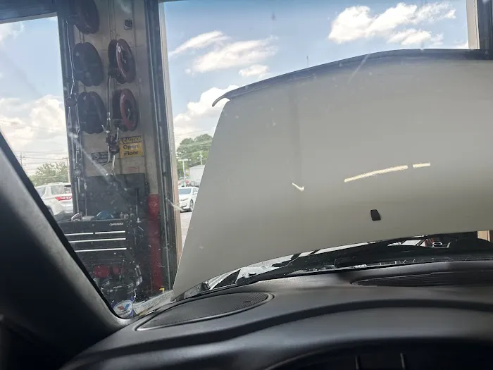 Valvoline Instant Oil Change 3