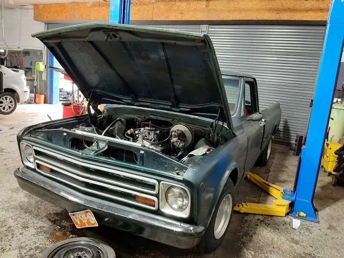 AD'S AUTO REPAIR 2