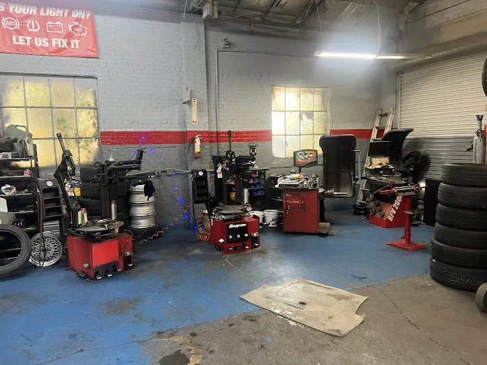 Econos Used Tire Service 0